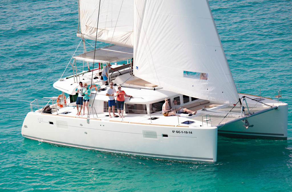 Excursión en catamarán en Fuerteventura en invierno